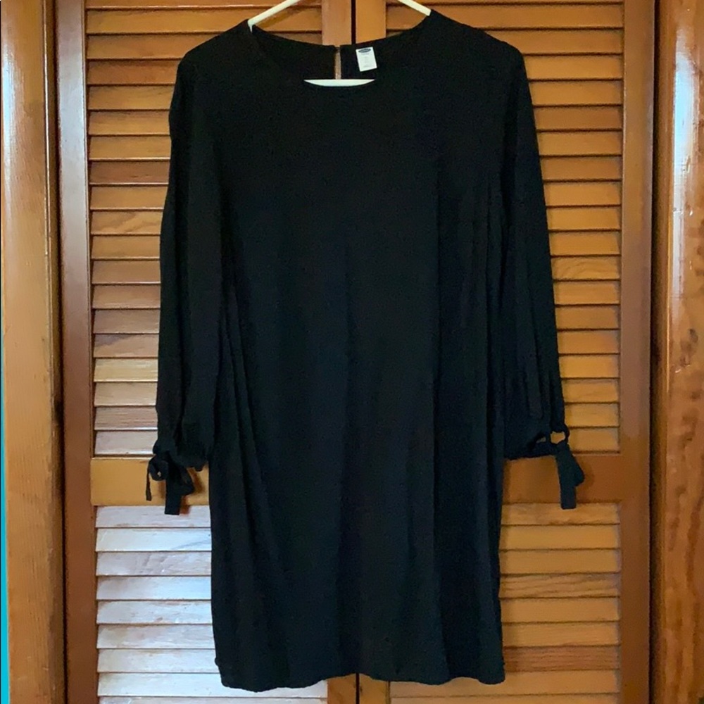 Classy black smock dress